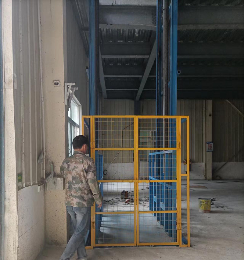 西安導(dǎo)軌式升降平臺